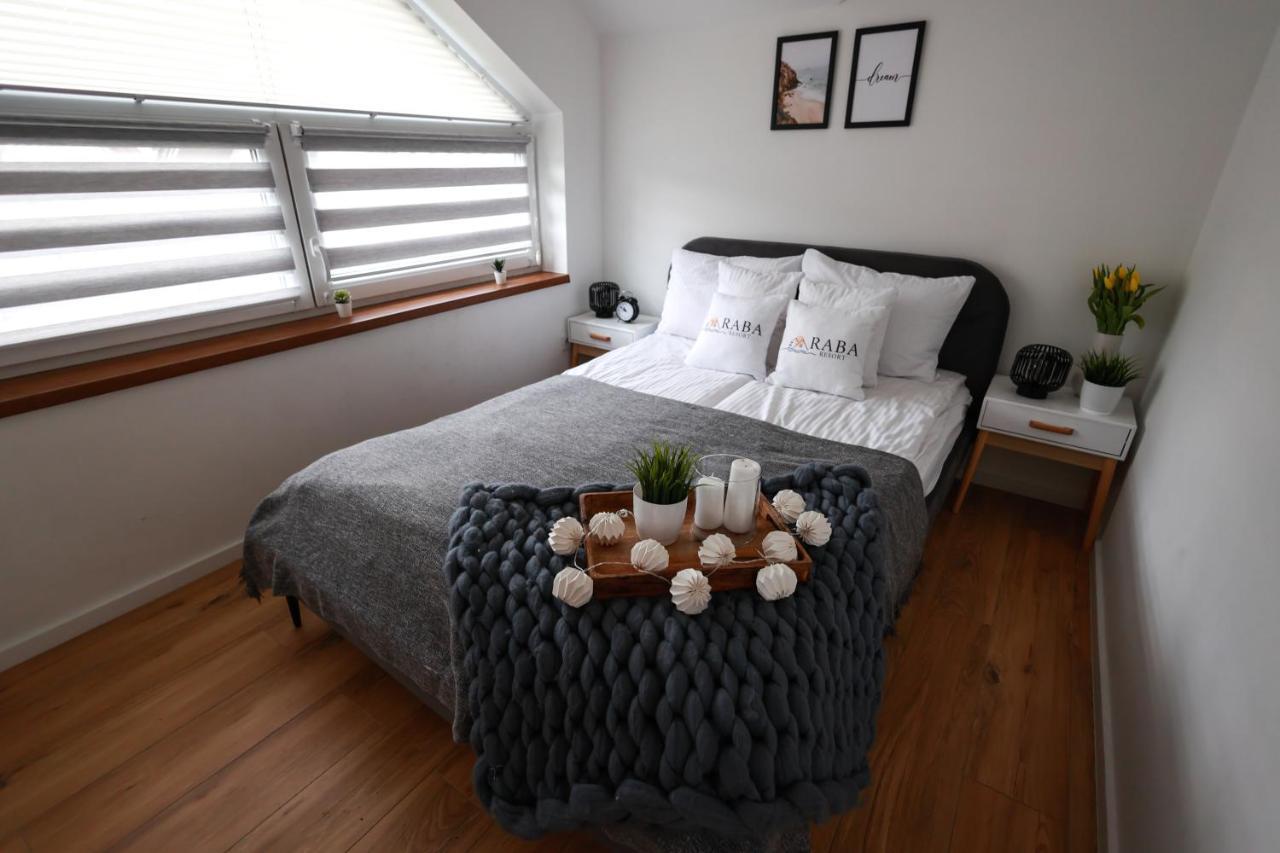 Raba Resort - Domki I Apartamenty Pod Krakowem Gdów Esterno foto