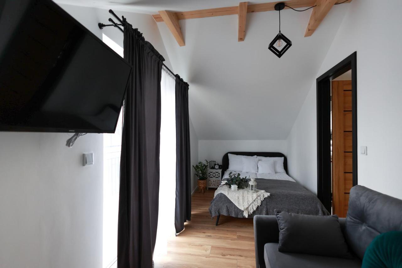 Raba Resort - Domki I Apartamenty Pod Krakowem Gdów Esterno foto